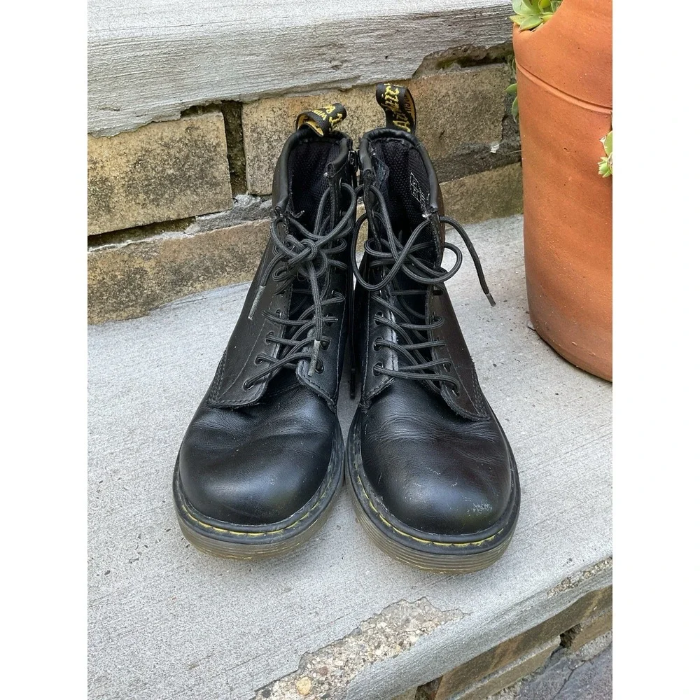 Dr. Martens Junior 1460 Boots Softy T Lace-Up Combat Black Leather Youth Size 3